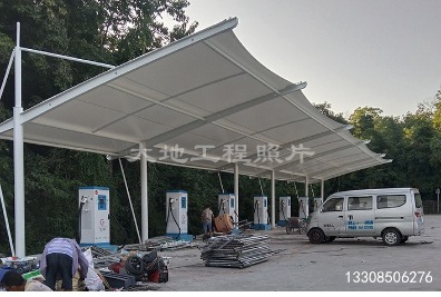 峪山電商產(chǎn)業(yè)園充電站竣工