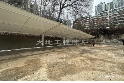 貴陽三橋充電站防水棚竣工